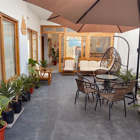Ravenala Paracas Hostel Eksteriør billede