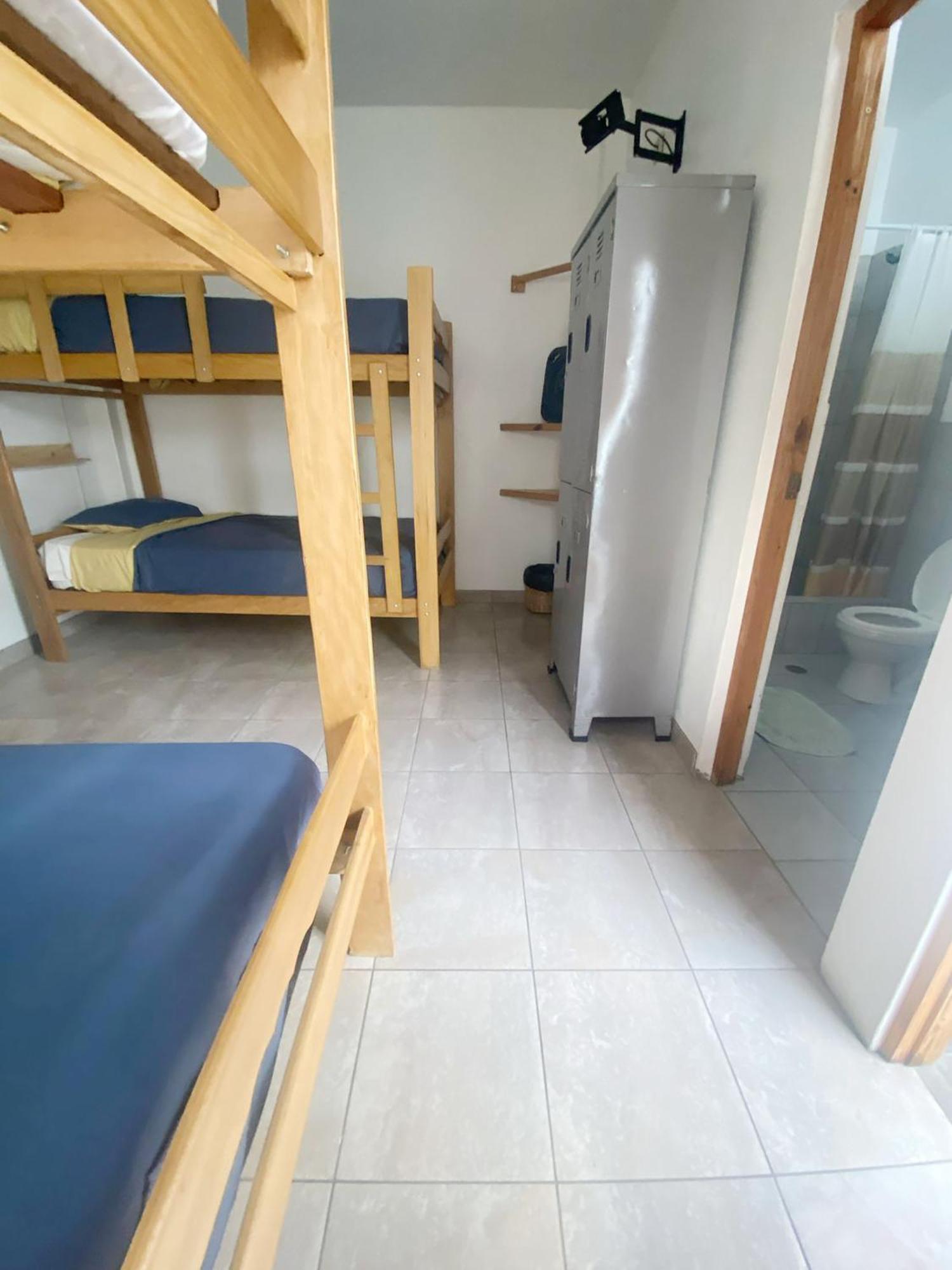 Ravenala Paracas Hostel Eksteriør billede